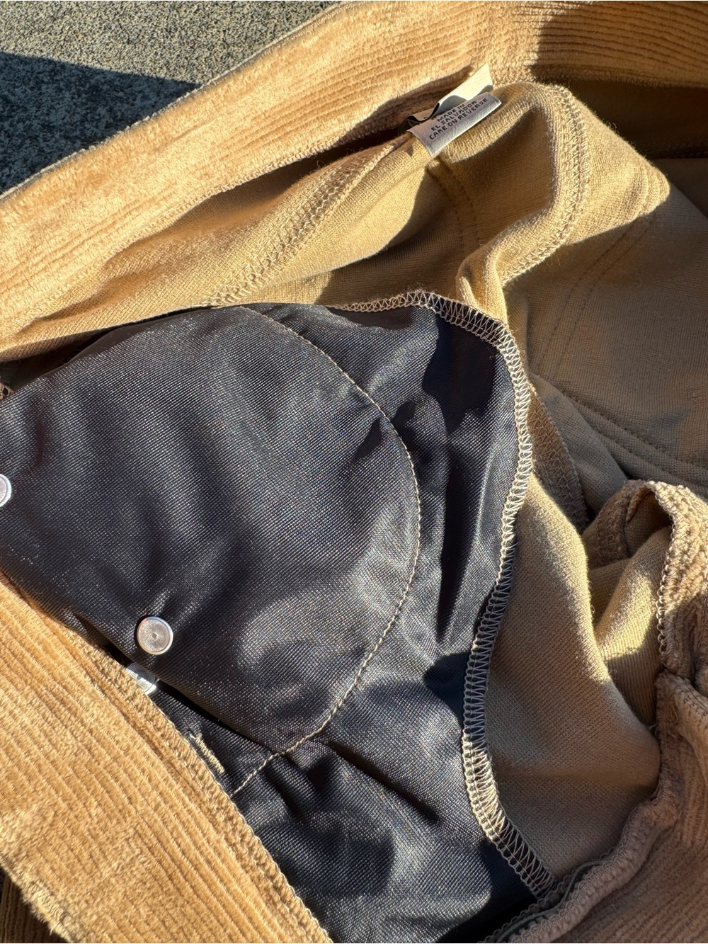 L.L. Bean Women's Bootcut Corduroy Jeans in Tan 10 Long Cottagecore Neutral - Picture 12 of 13